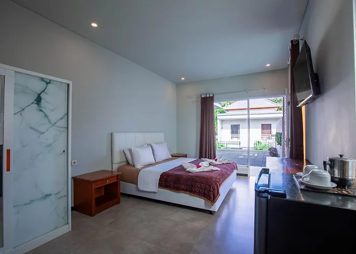 Roses Bali 3*