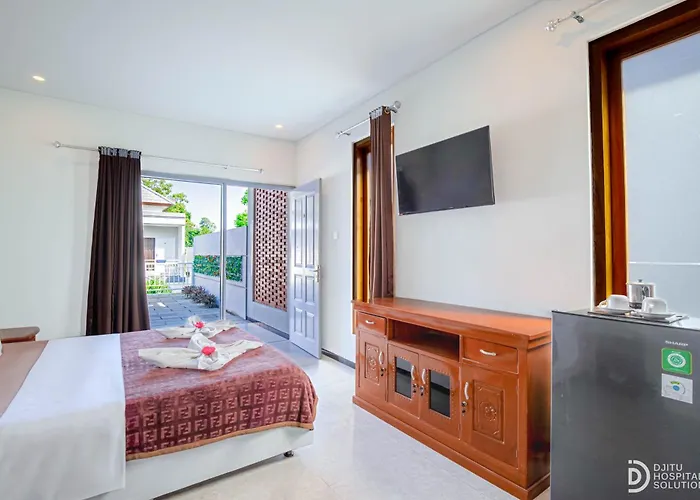Roses Bali 3*